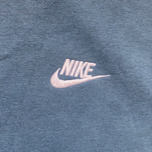Nike crewneck - Picture 2 of 3